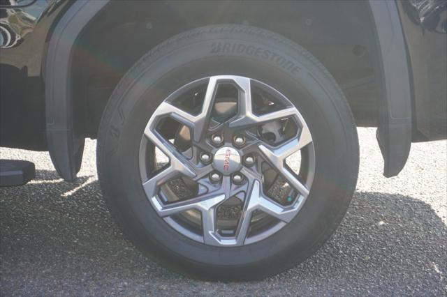 2023 GMC Sierra 1500 2WD Crew Cab Short Box SLT