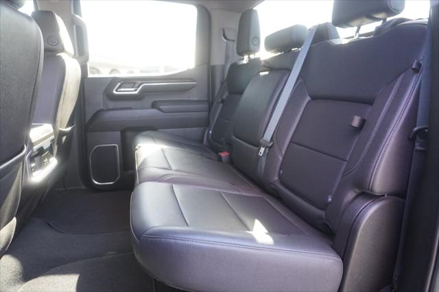 2023 GMC Sierra 1500 2WD Crew Cab Short Box SLT