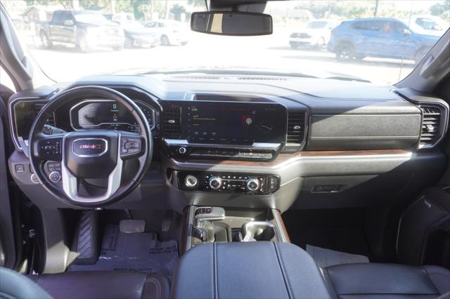 2023 GMC Sierra 1500 2WD Crew Cab Short Box SLT