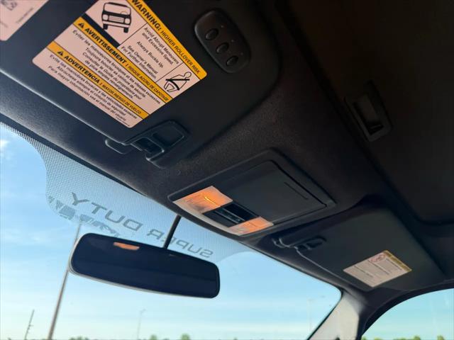 2014 Ford F-250 4WD Crew Cab 156"" Platinum