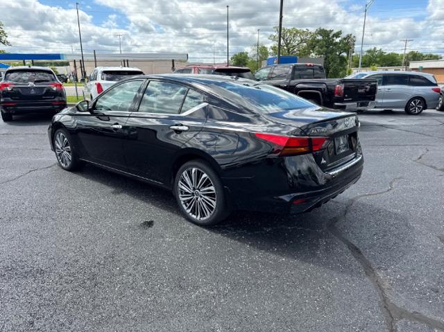 2023 Nissan Altima SL Intelligent AWD