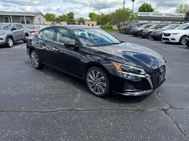 2023 Nissan Altima SL Intelligent AWD