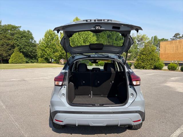 2023 Nissan Kicks SV Xtronic CVT