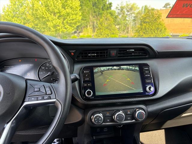 2023 Nissan Kicks SV Xtronic CVT