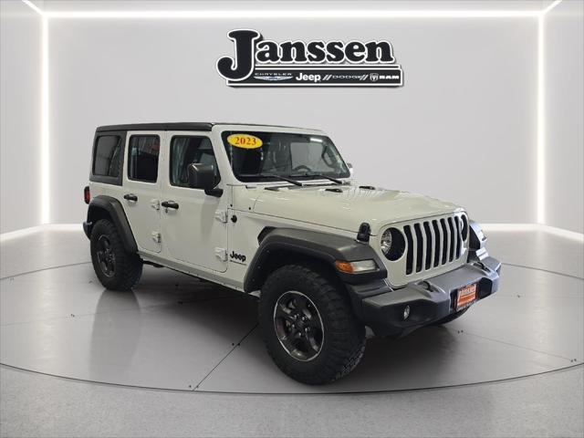 2023 Jeep Wrangler 4-Door Sport Altitude 4x4