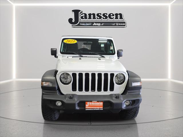 2023 Jeep Wrangler 4-Door Sport Altitude 4x4