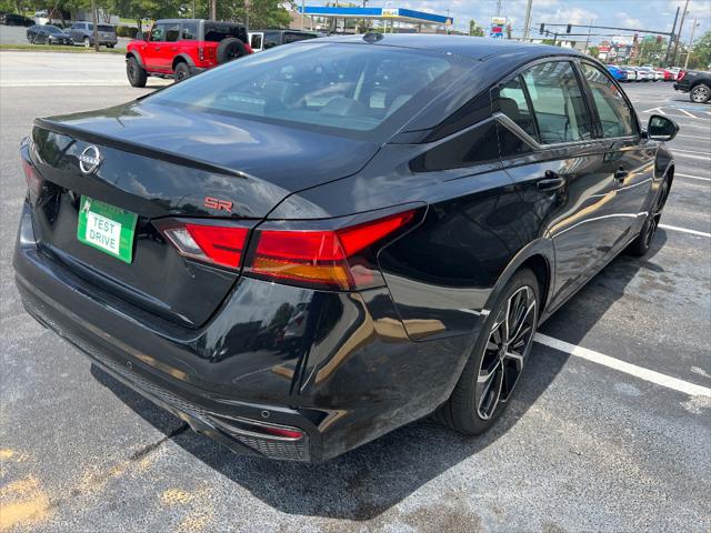2025 Nissan Altima SR FWD