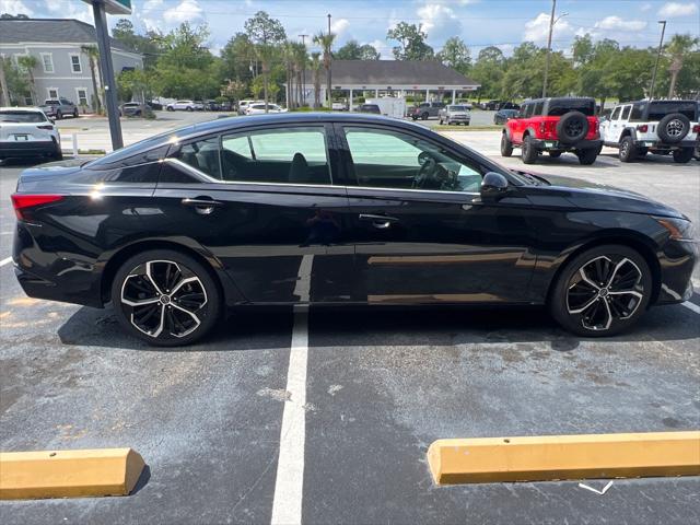 2025 Nissan Altima SR FWD