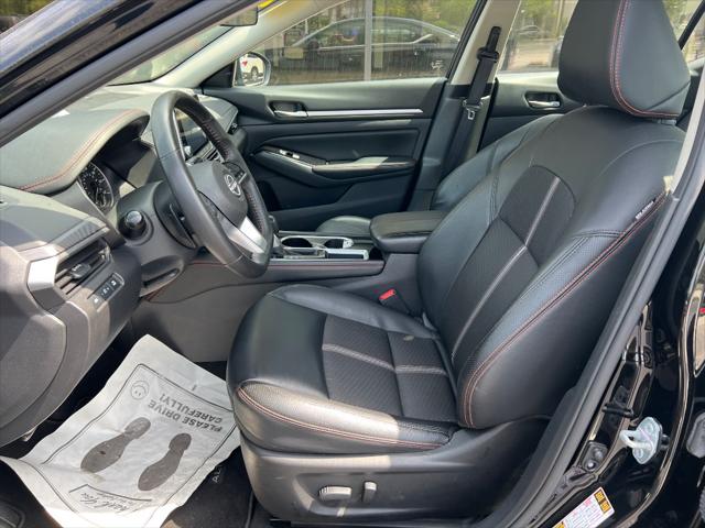 2025 Nissan Altima SR FWD