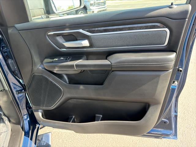 2022 Ram 1500 Big Horn Crew Cab 4x4 5'7" Box
