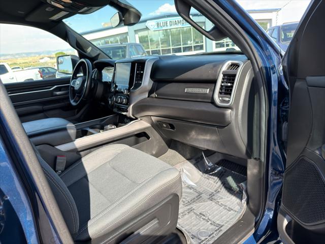 2022 Ram 1500 Big Horn Crew Cab 4x4 5'7" Box
