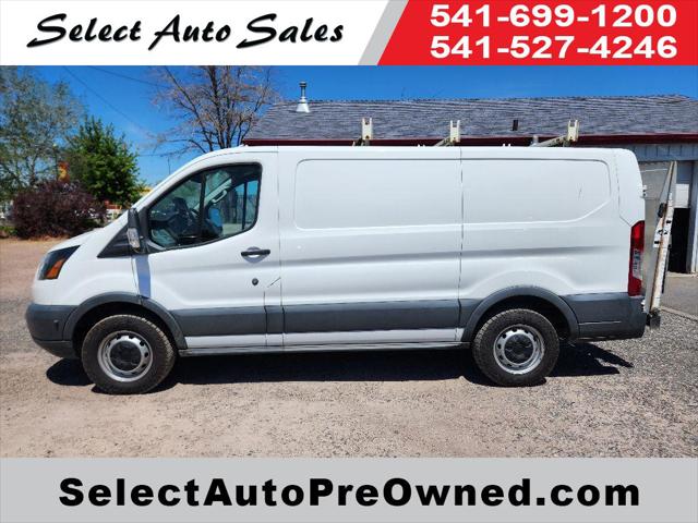 2017 Ford Transit Base