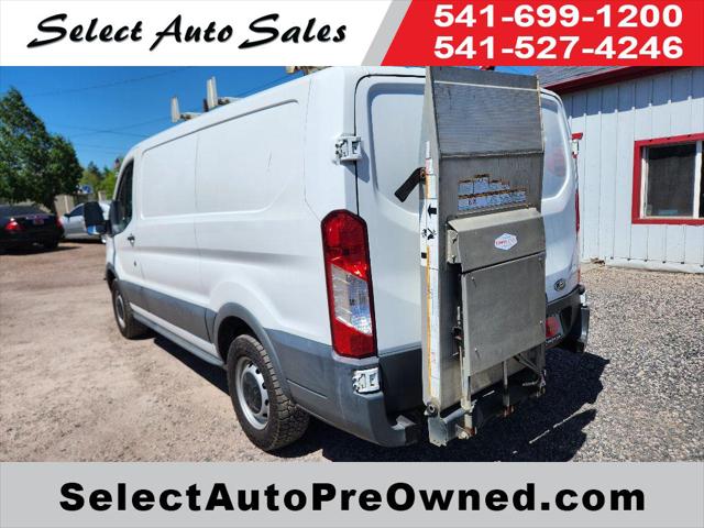 2017 Ford Transit Base