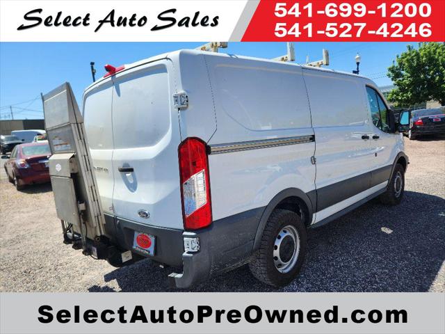 2017 Ford Transit Base