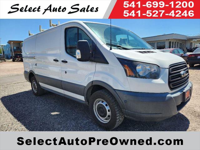 2017 Ford Transit Base