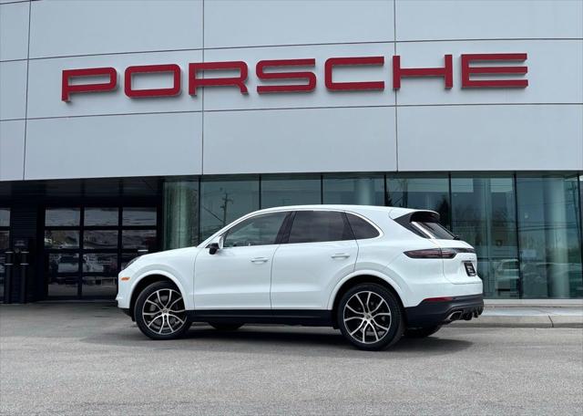 2021 Porsche Cayenne Base