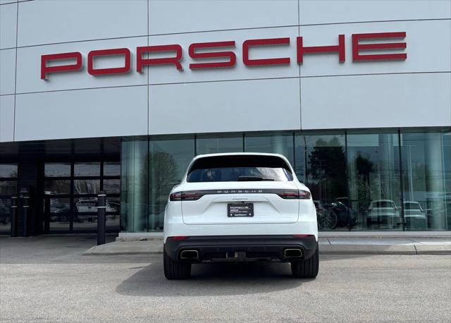 2021 Porsche Cayenne Base