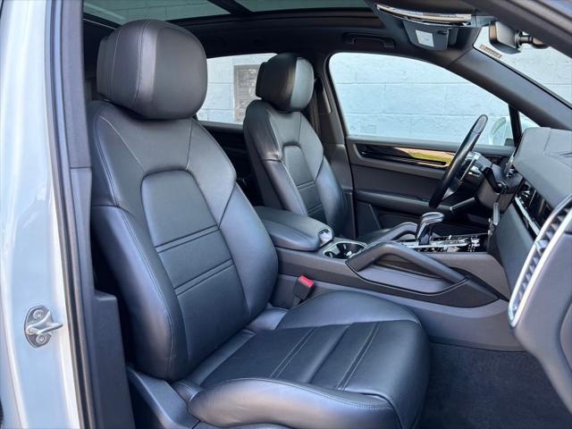 2021 Porsche Cayenne Base