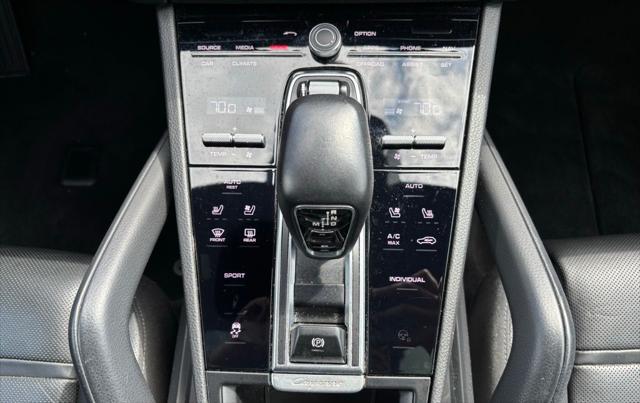 2021 Porsche Cayenne Base
