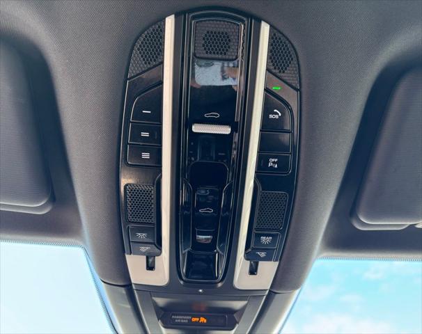 2021 Porsche Cayenne Base