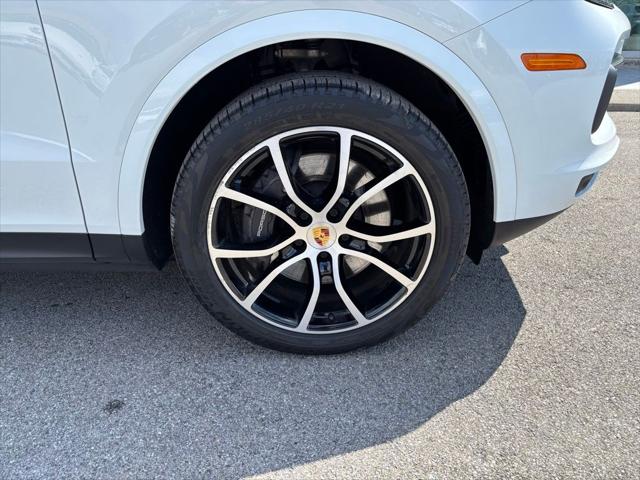 2021 Porsche Cayenne Base