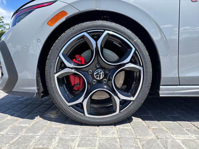 2026 Volkswagen Golf GTI Autobahn