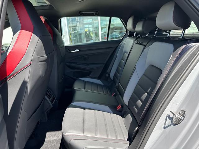 2026 Volkswagen Golf GTI Autobahn