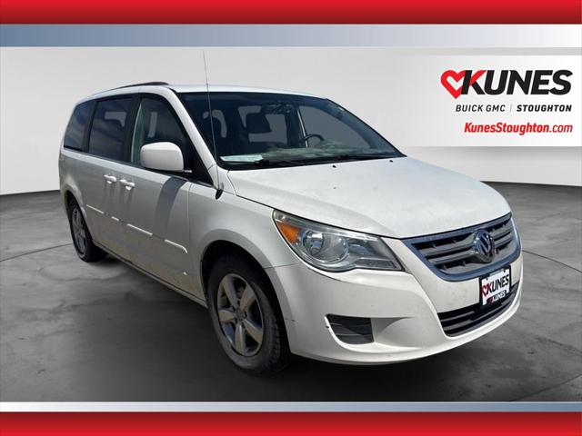 2011 Volkswagen Routan SE for sale in Stoughton , WI