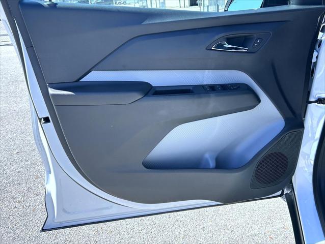 2027 Chevrolet Bolt LT FWD