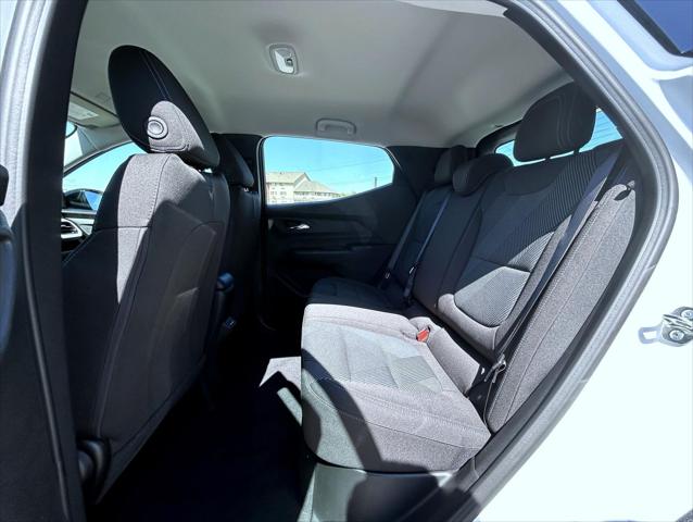 2027 Chevrolet Bolt LT FWD