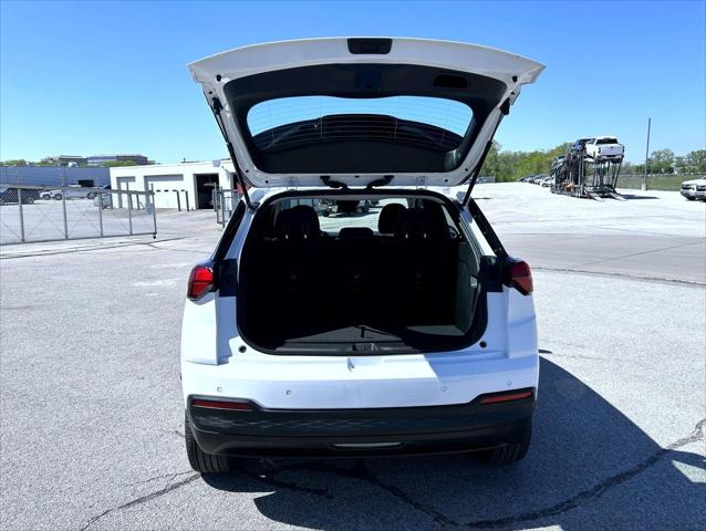 2027 Chevrolet Bolt LT FWD