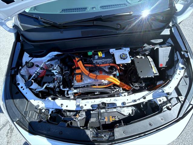 2027 Chevrolet Bolt LT FWD