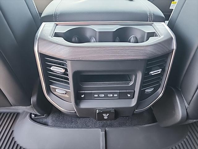 2026 Ram 1500 Laramie Crew Cab 4x4 57 Box