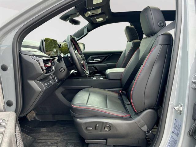 2025 Chevrolet Silverado EV RST