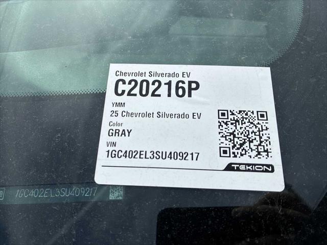 2025 Chevrolet Silverado EV RST