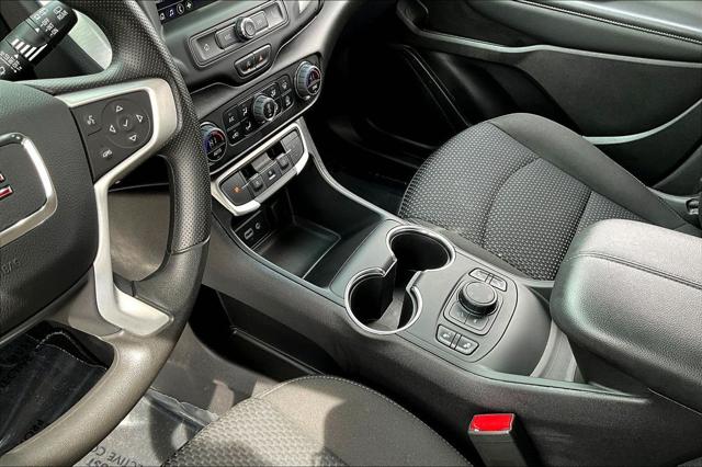 2024 GMC Terrain AWD SLE