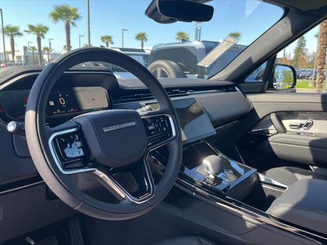 2026 Land Rover Range Rover Sport P360 SE
