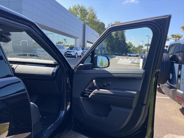 2026 Land Rover Range Rover Sport P360 SE