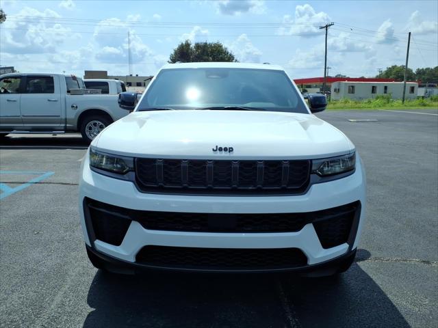 2026 Jeep Grand Cherokee GRAND CHEROKEE LAREDO ALTITUDE 4X2 2026 Jeep Grand Cherokee GRAND CHEROKEE LAREDO ALTITUDE 4X2