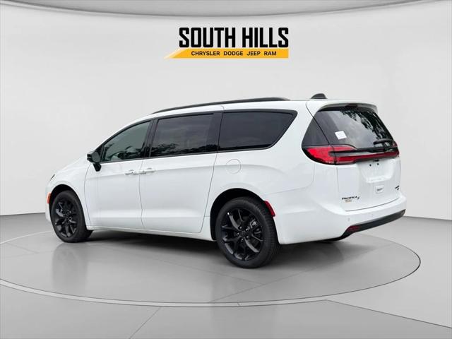 2027 Chrysler Pacifica PACIFICA LIMITED AWD