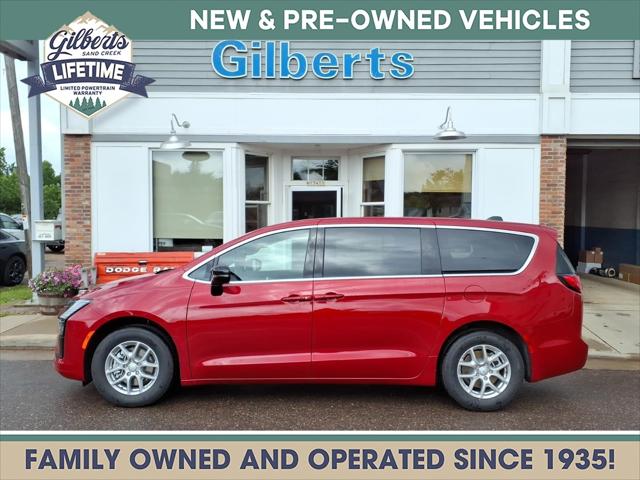 2027 Chrysler Pacifica Select for sale in Sand Creek, WI