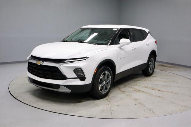 2025 Chevrolet Blazer AWD 2LT