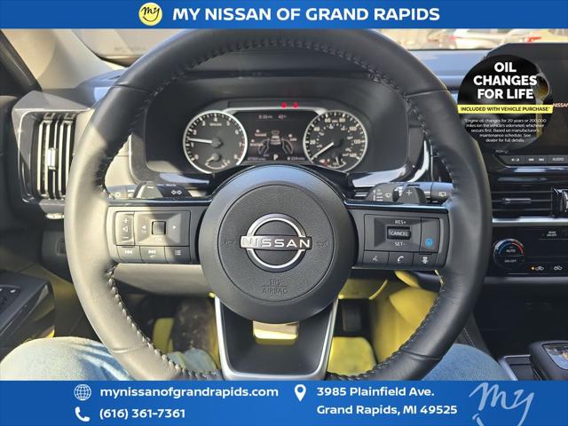 2023 Nissan Pathfinder SV 4WD