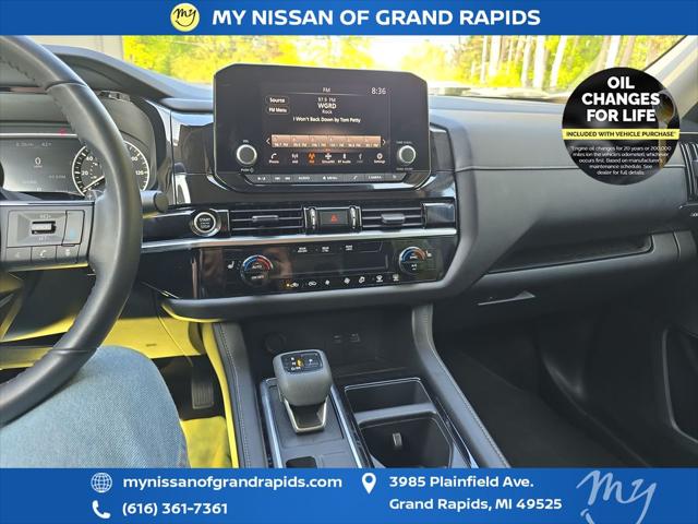 2023 Nissan Pathfinder SV 4WD
