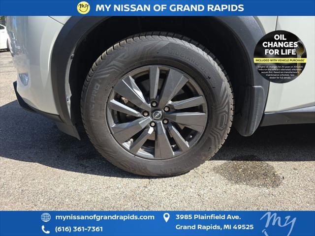 2023 Nissan Pathfinder SV 4WD