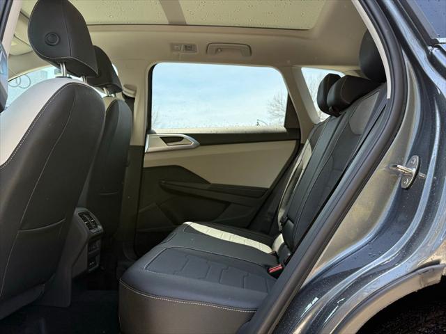 2026 Volkswagen Taos SE