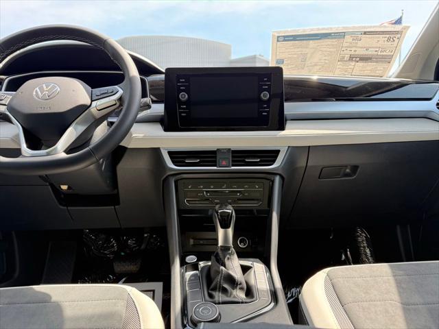2026 Volkswagen Taos SE