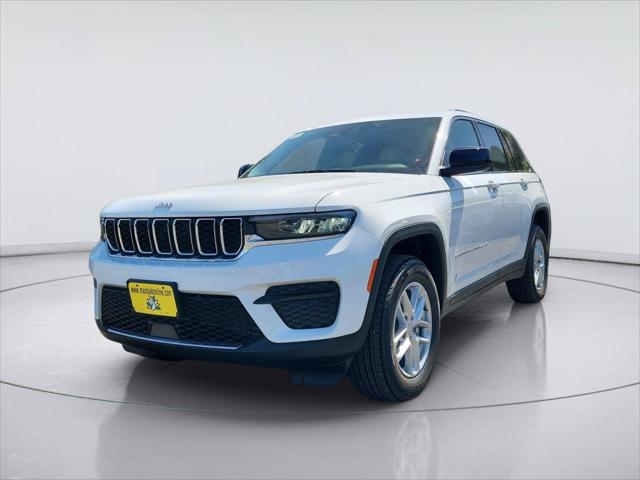 2026 Jeep Grand Cherokee GRAND CHEROKEE LAREDO X 4X2 2026 Jeep Grand Cherokee GRAND CHEROKEE LAREDO X 4X2
