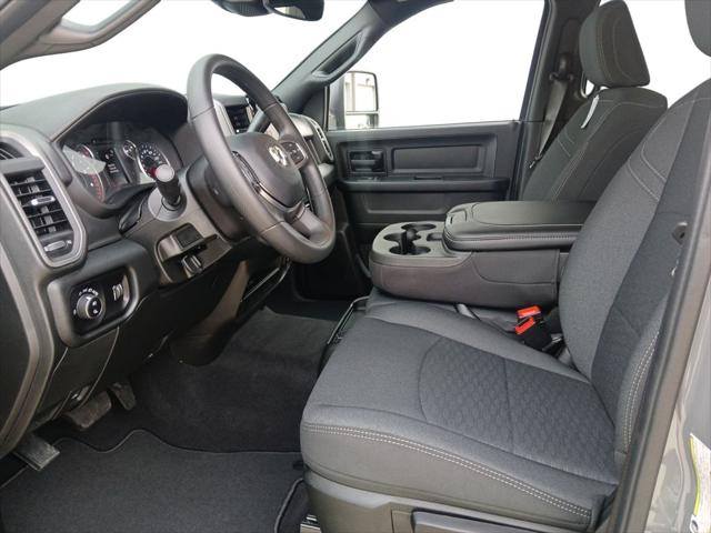 2026 Ram 3500 Tradesman Crew Cab 4x4 8' Box