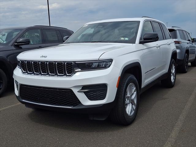 2026 Jeep Grand Cherokee GRAND CHEROKEE LAREDO X 4X4 2026 Jeep Grand Cherokee GRAND CHEROKEE LAREDO X 4X4